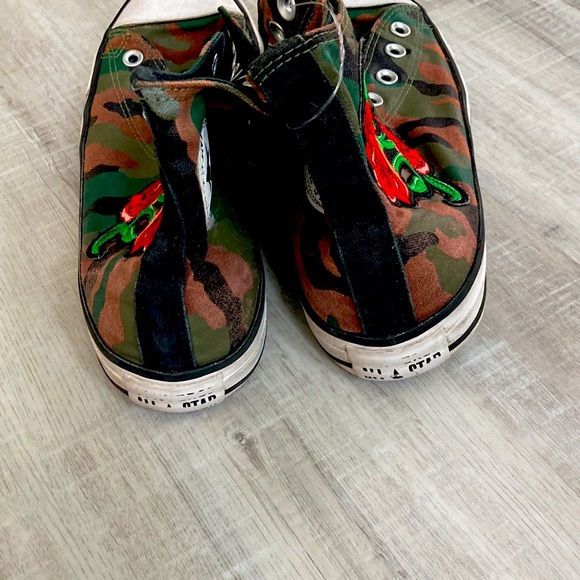 Converse shoes - Picture 5 of 6